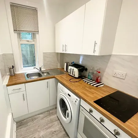 3 Methuen Close Bournemouth Exterior photo